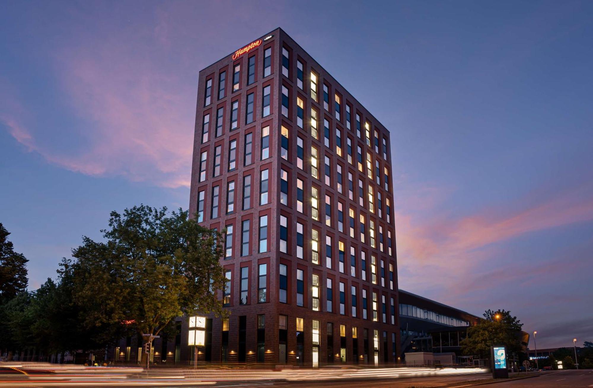 Отель Hampton By Hilton Киль Экстерьер фото